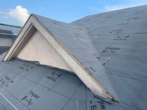 防水シート張り