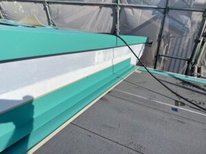 雨押え板金施工