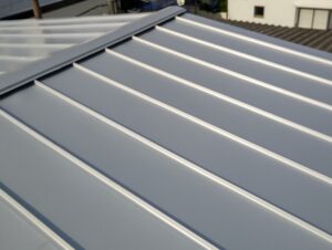 屋根葺き替え施工後