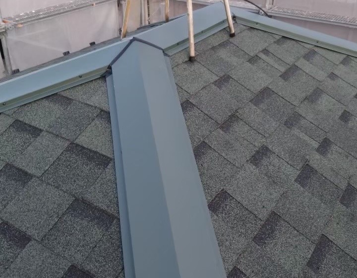 屋根カバー施工後