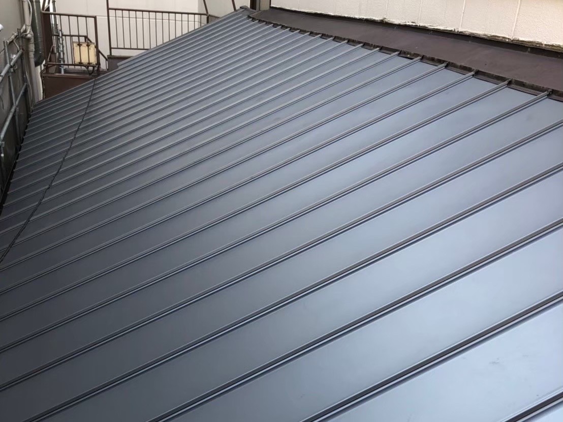 屋根葺き替え仕上がり