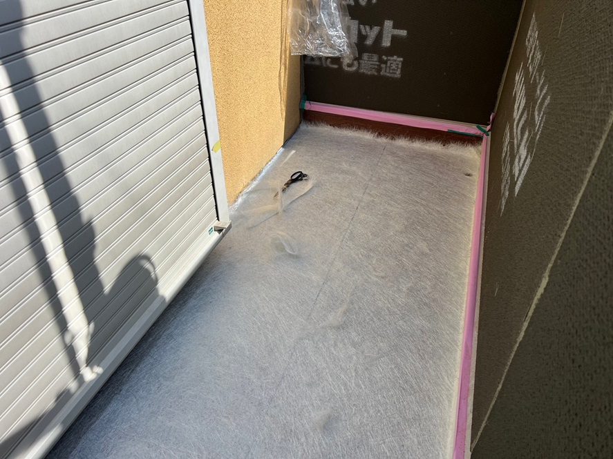 ガラスマット張り