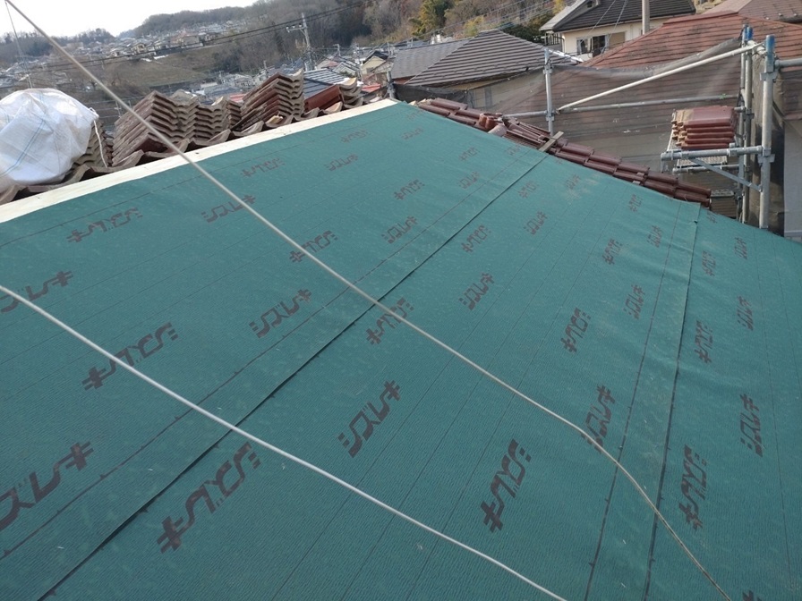 防水シート張り