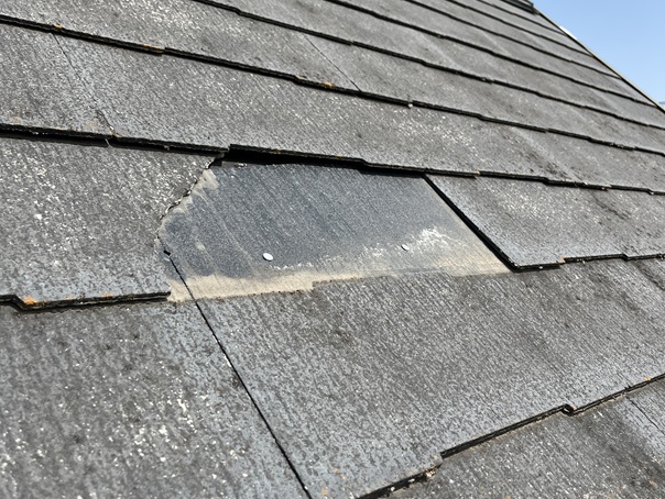 屋根材の割れ