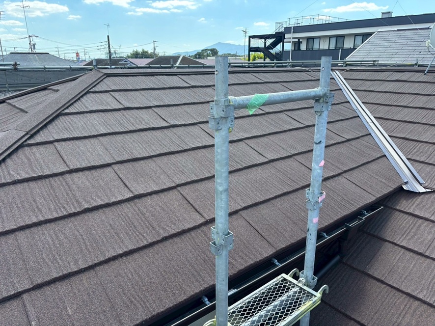 新規屋根材張り